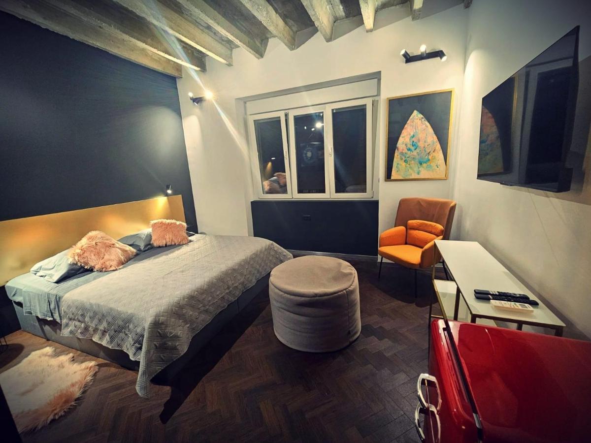 Booza 69 Luxury Rooms Сплит Екстериор снимка
