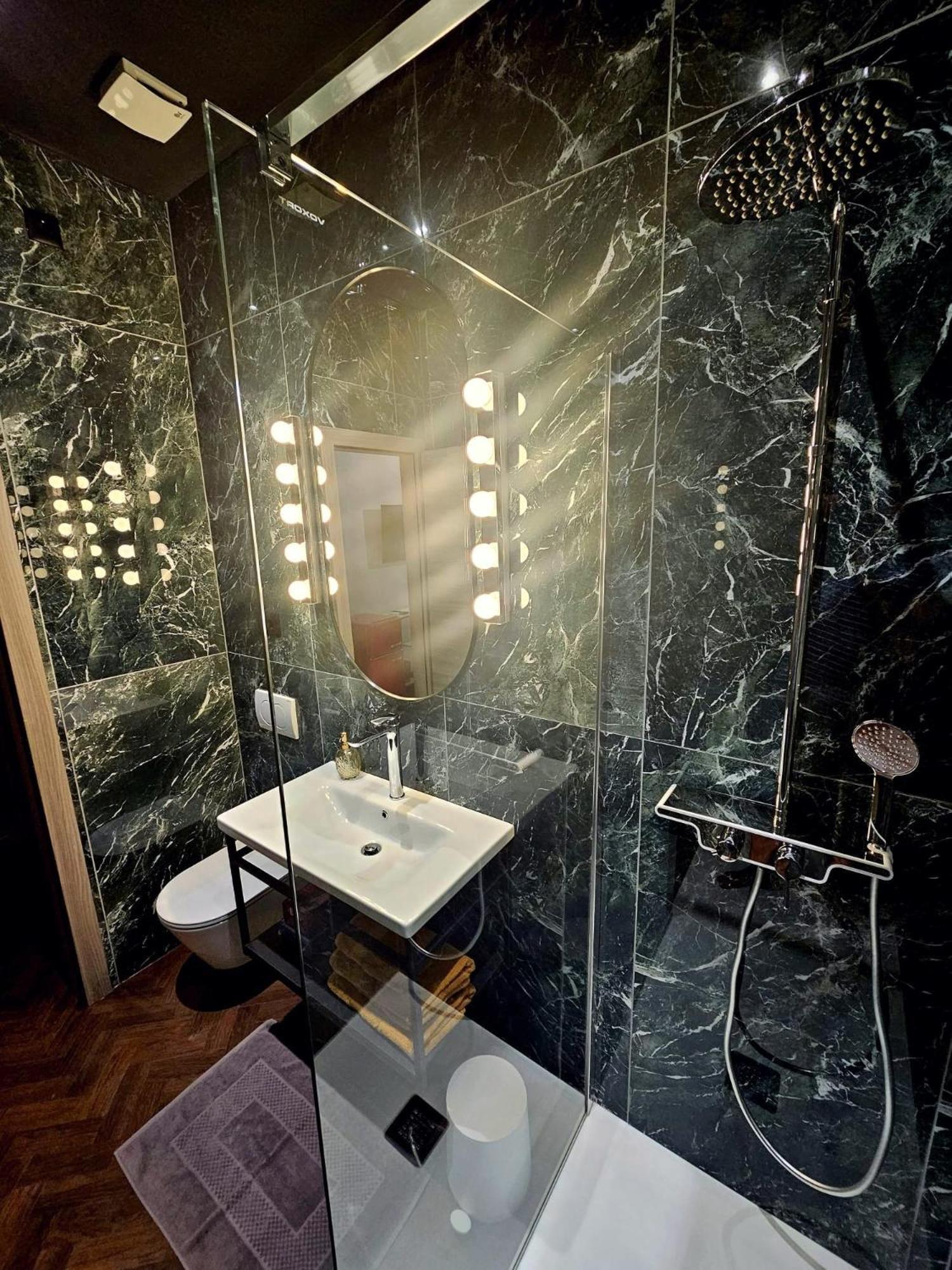 Booza 69 Luxury Rooms Сплит Екстериор снимка